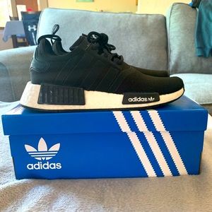 Youth Adidas NMD R1 size 4Y black